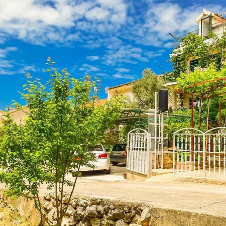 Apartments Zoricic Zaboric Luaran gambar