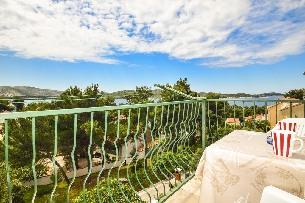 Apartments Zoricic Zaboric Luaran gambar