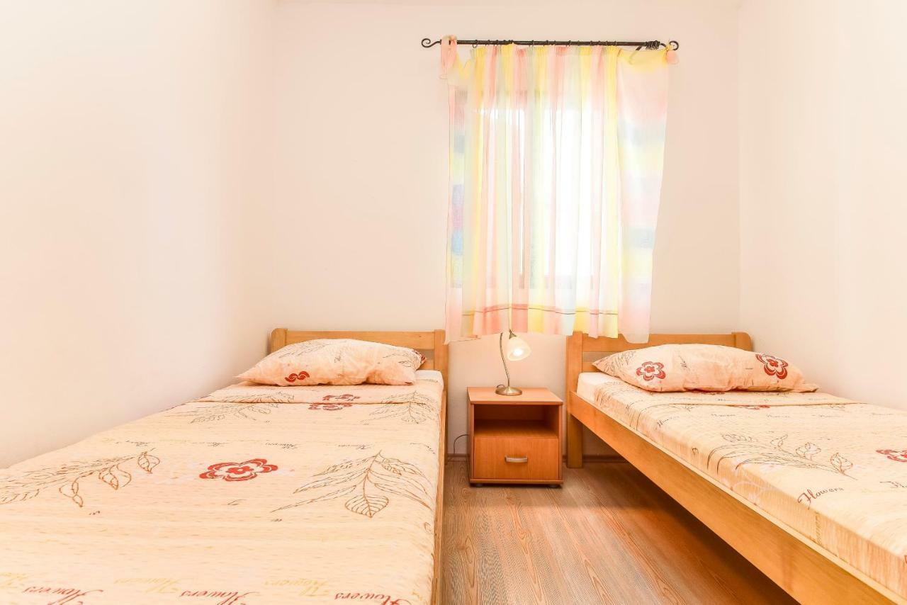Apartments Zoricic Zaboric Luaran gambar